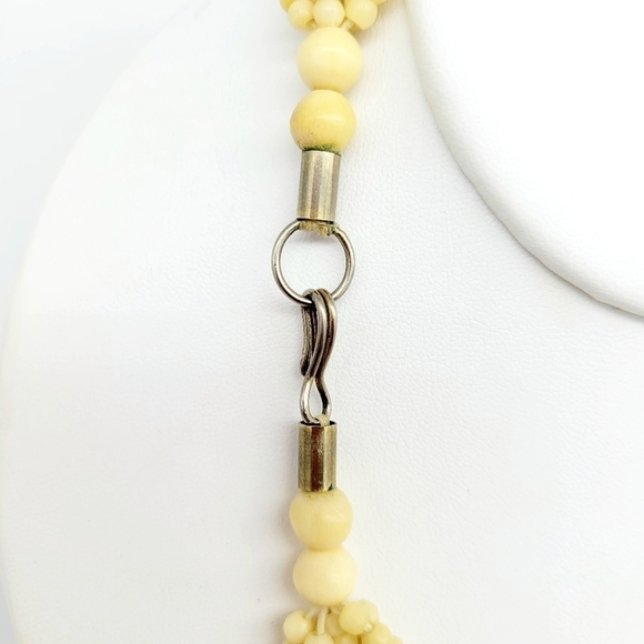 Vintage Beaded Bone Necklace Multi Strand Carved Focal Ethnic Tribal Bohemian - Picture 5 of 6